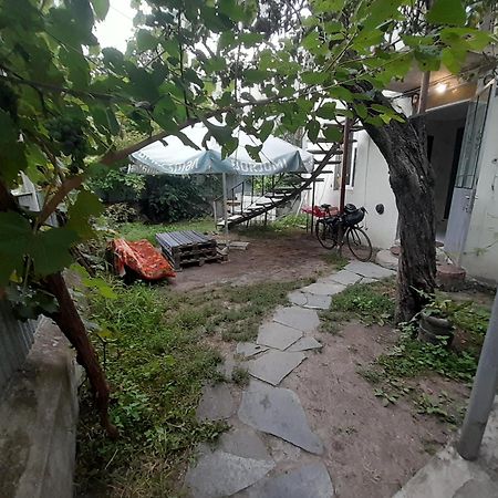 Hotel Lukarabati Akhaltsikhe  Exteriör bild