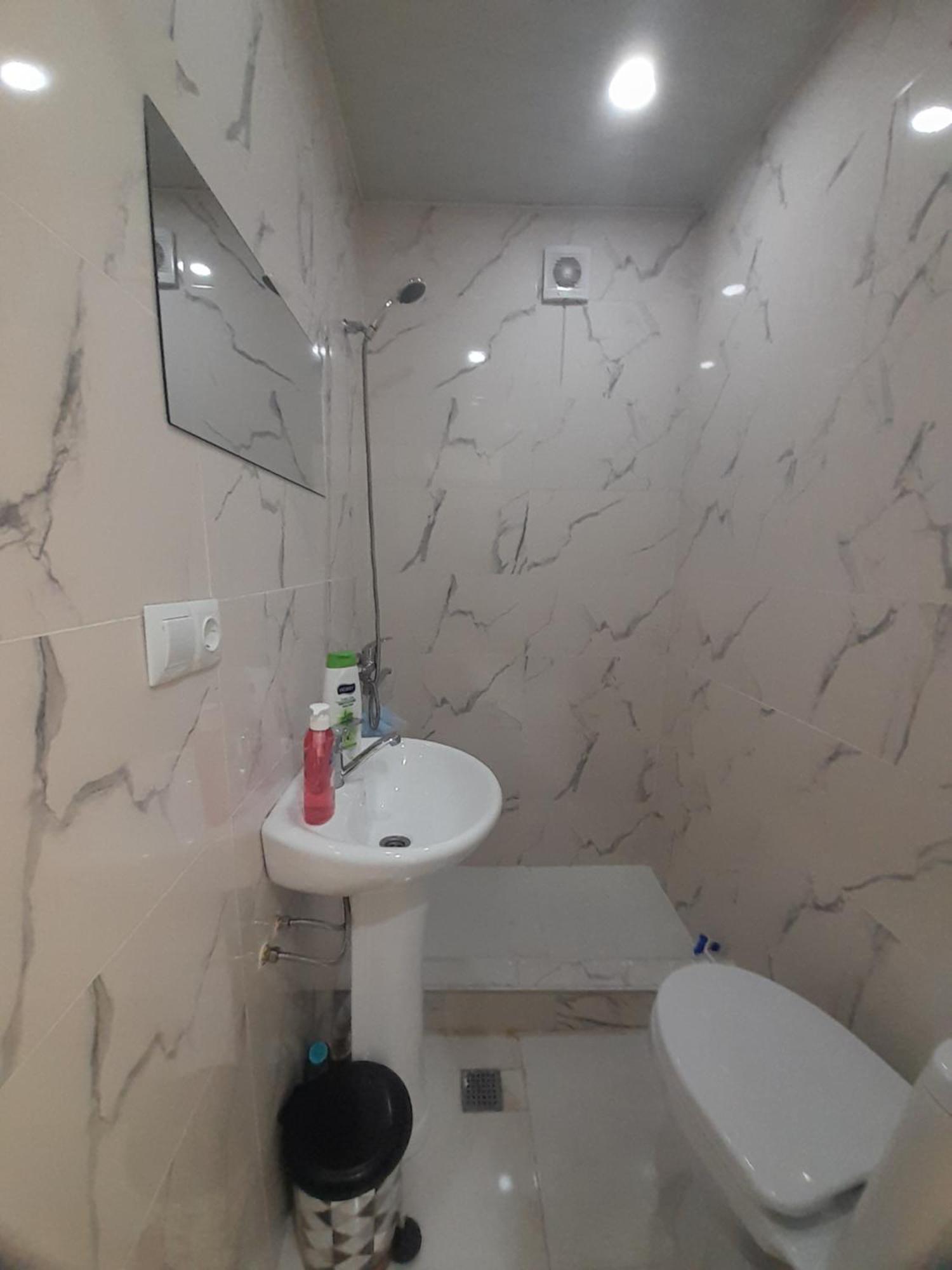 Hotel Lukarabati Akhaltsikhe  Exteriör bild