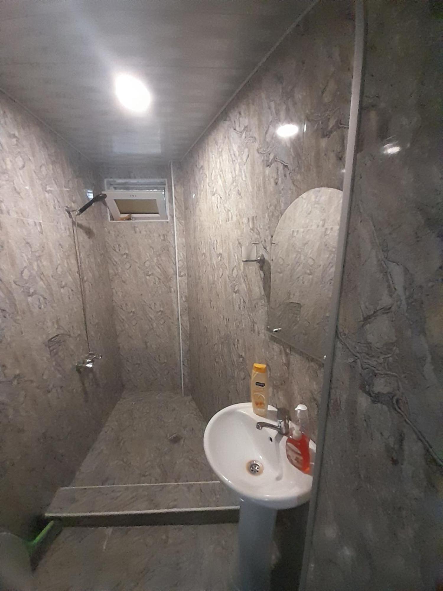 Hotel Lukarabati Akhaltsikhe  Exteriör bild
